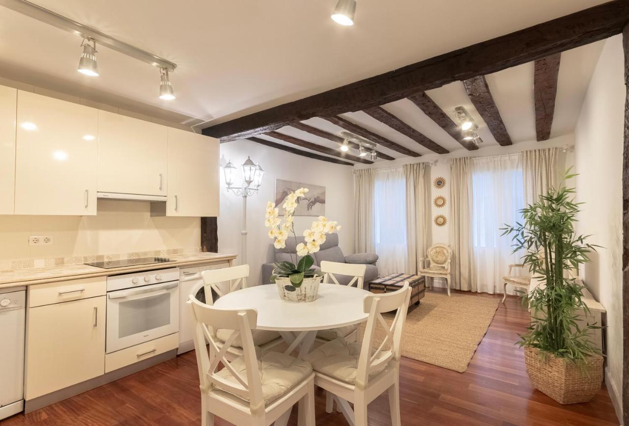 Precioso Apartamento Con Entrada Autonoma En El Casco Viejo Bilbao Esterno foto